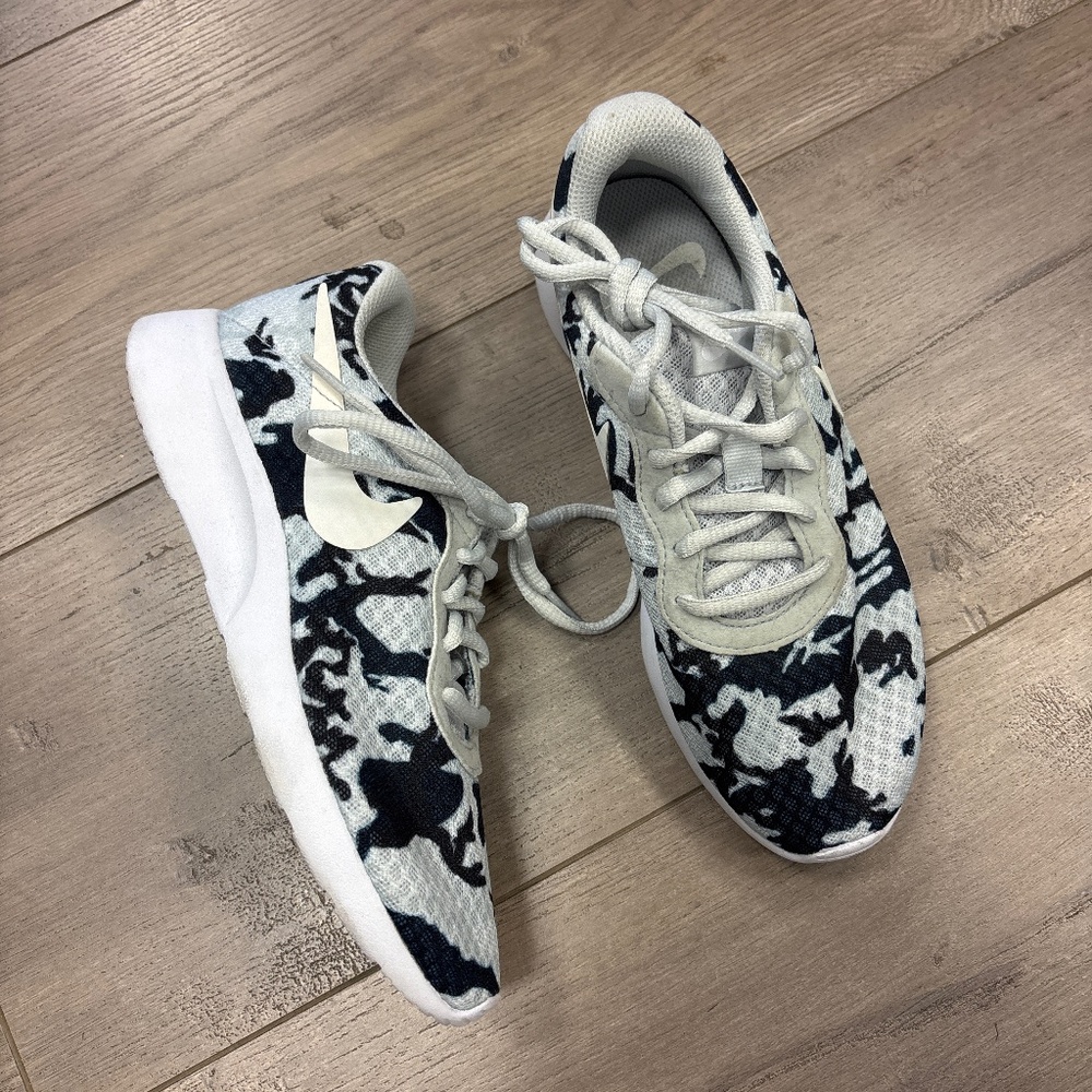 Nike printed sneakers